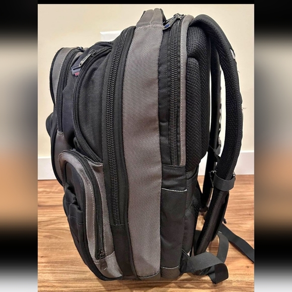 FUL laptop backback - Picture 4 of 4